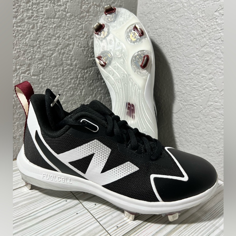 New Balance Women's FuelCell Romero Duo Comp Softball Cleats black white size 6